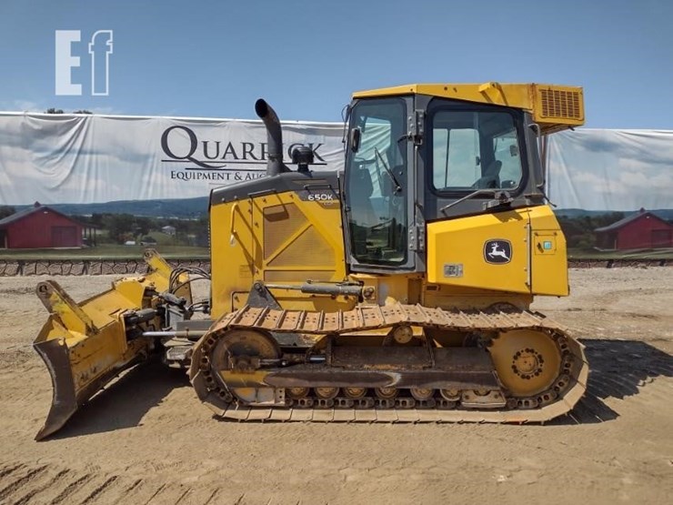 2016-deere-650k-image-1