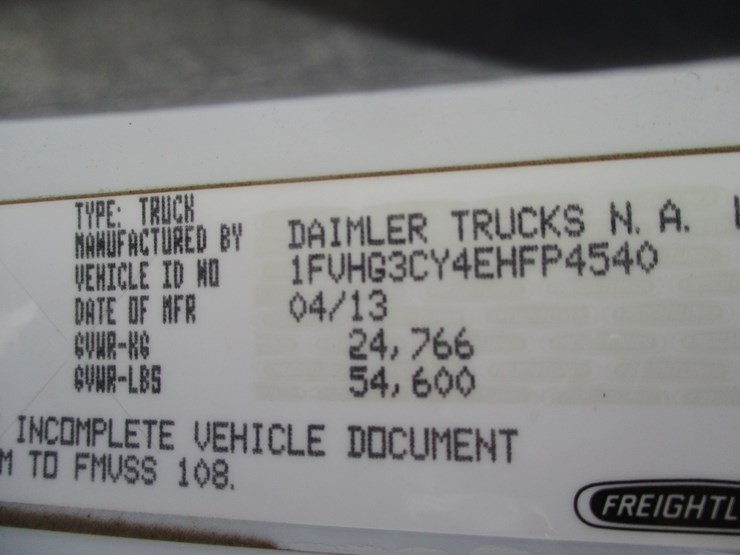 2014-freightliner-114sd-image-29