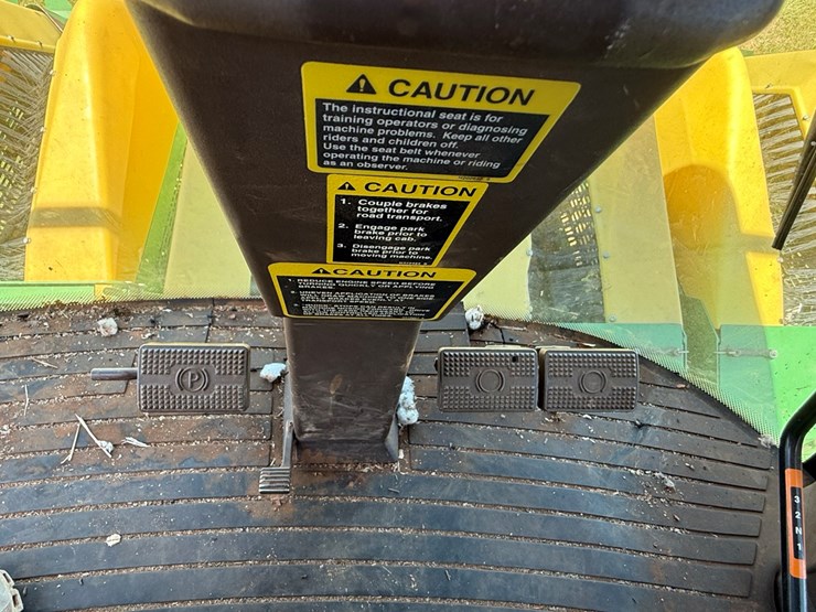 john-deere-7460-image-28