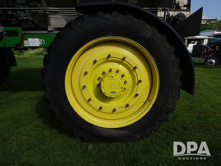 2019-john-deere-r4045-image-45