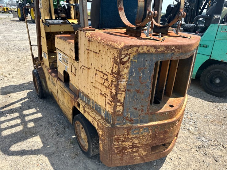 caterpillar-t50c-image-17