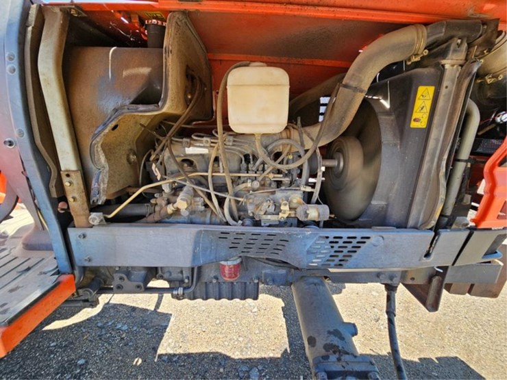 kubota-l3710-image-11