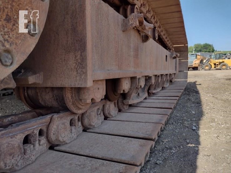 2011-caterpillar-336e-image-26