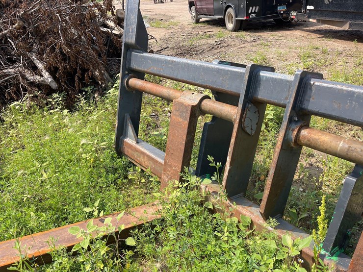 pallet-forks-image-5