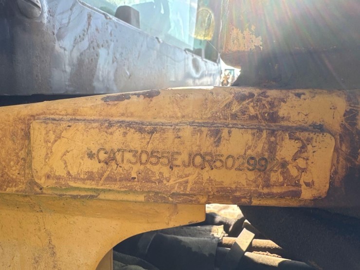 2017-caterpillar-305.5e2-cr-image-18