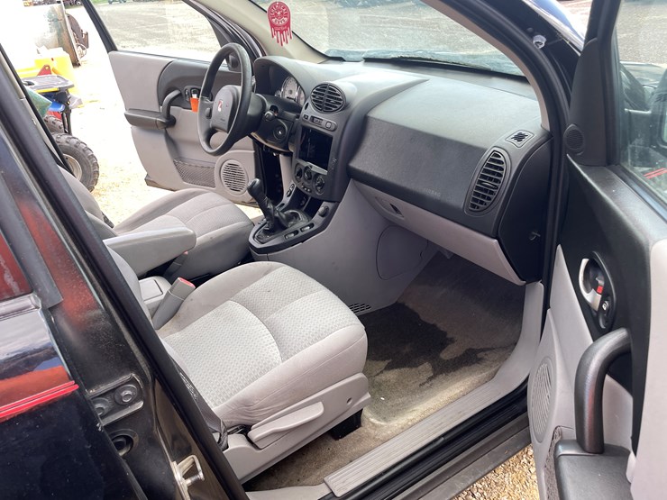 2005-saturn-vue-image-13