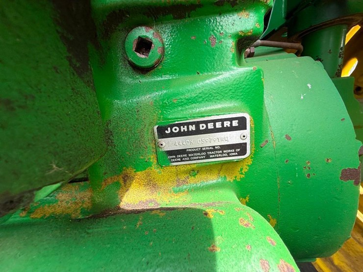 john-deere-4440-image-21