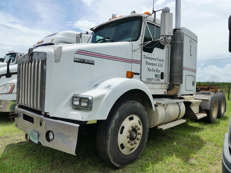 2004-kenworth-t800-image-6