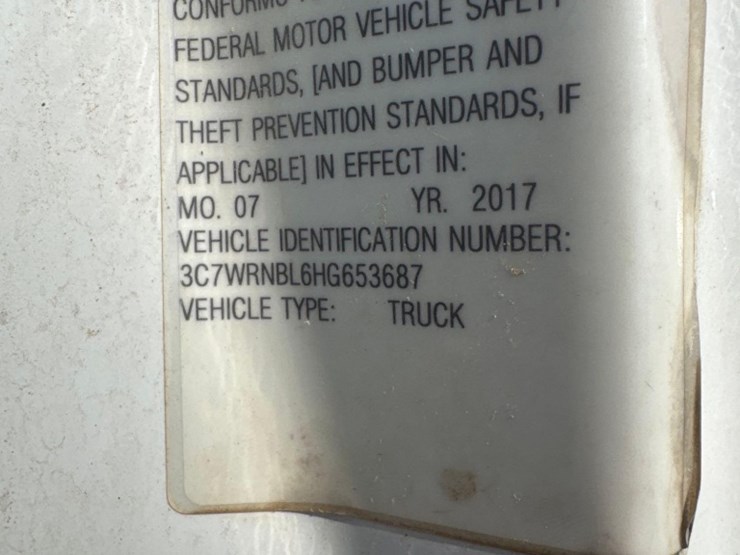 2017-dodge-ram-5500-image-41