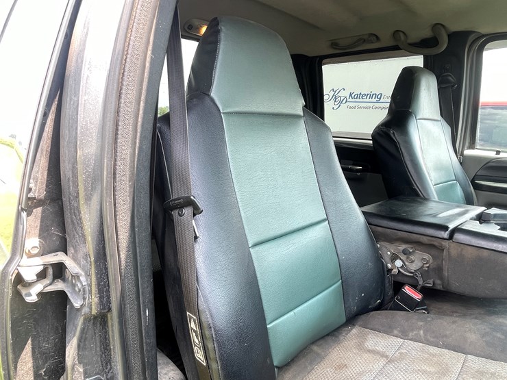 2004-ford-f350-image-85