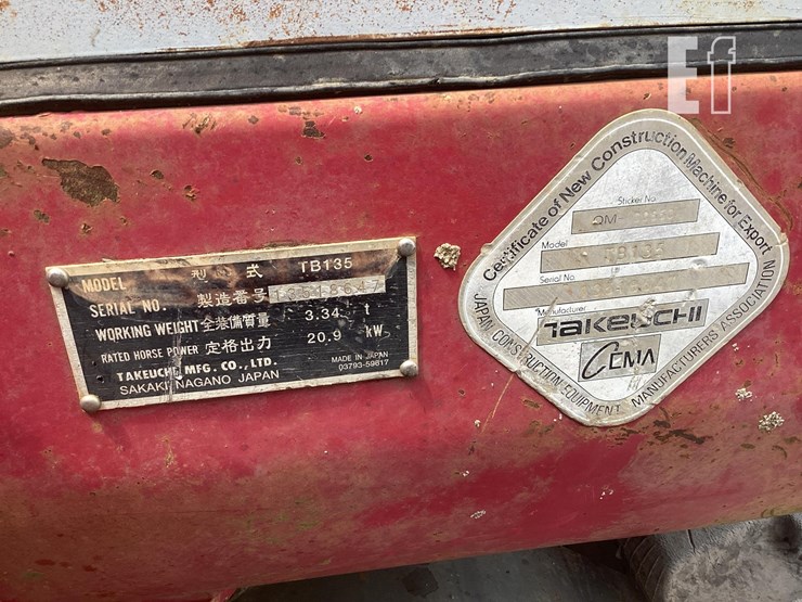 2006-takeuchi-tb135-image-23