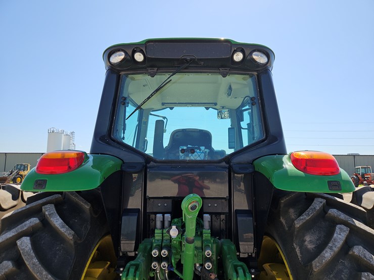 2023-john-deere-6145m-image-12