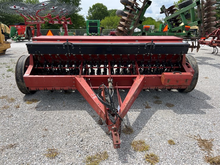 case-ih-5300-image-2