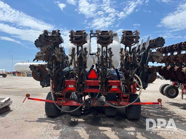 2019-kuhn-gladiator-1205-strip-till-bar-(jn2501,-unit-tb12)-image-4