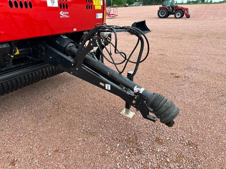 2019-case-ih-rb465-image-20