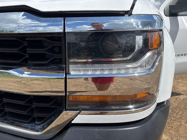 2018-chevrolet-silverado-image-16