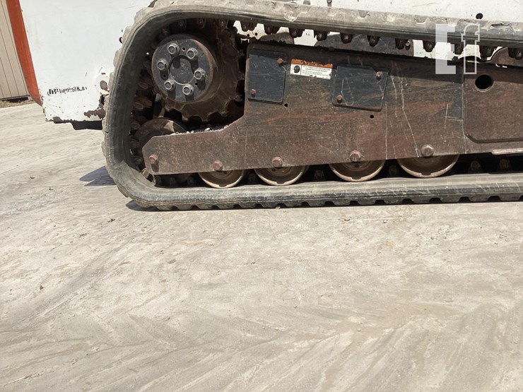 2007-bobcat-t190-image-12