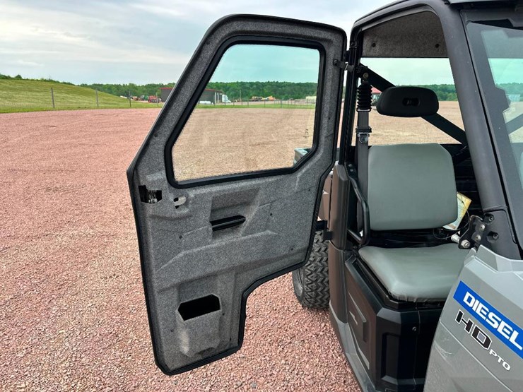 2013-polaris-brutus-hd-pto-image-39