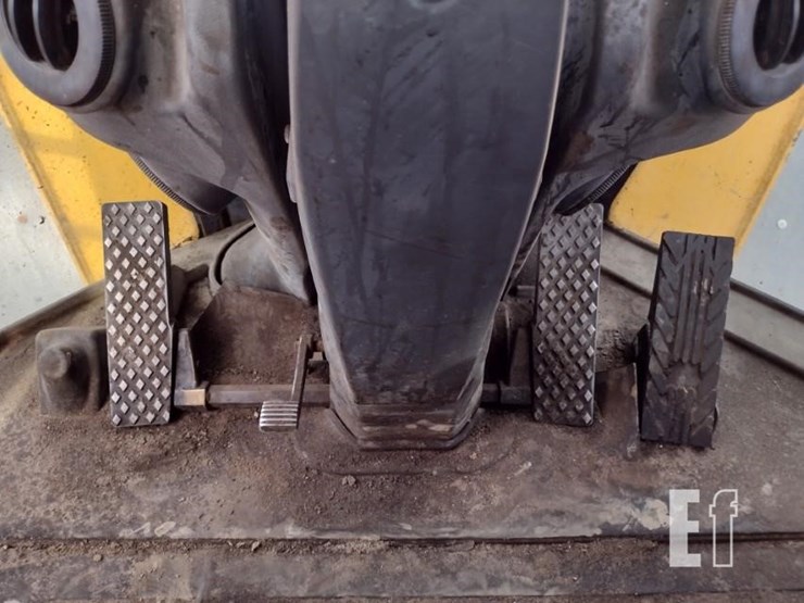 2025-deere-544kii-image-12