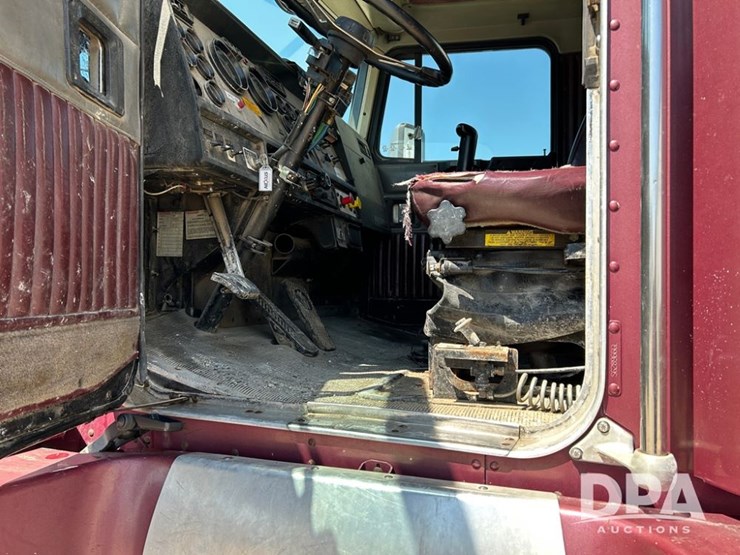 1995-kenworth-t600-image-37