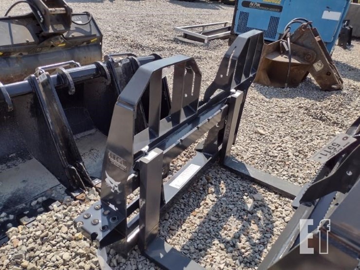 heavy-duty-bobcat-forks-image-2