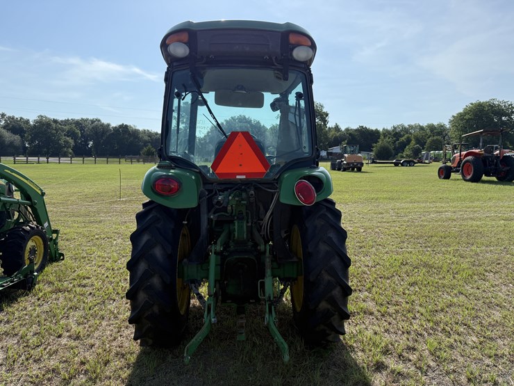 john-deere-3046r-image-5