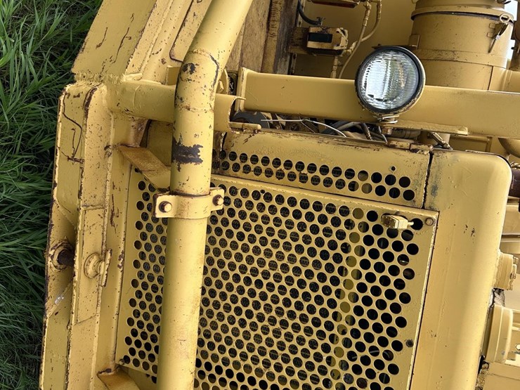 caterpillar-613b-image-15