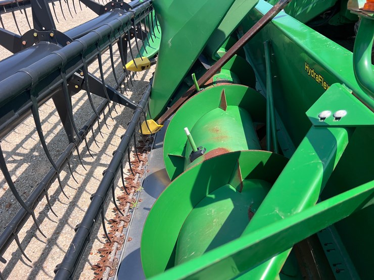 john-deere-635f-image-2