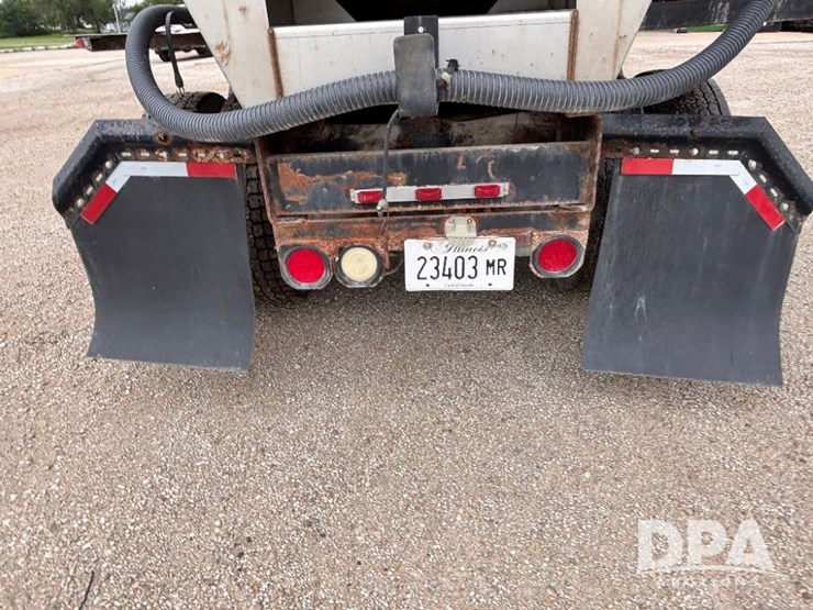 2006-freightliner-columbia-truck-(gp11007,-unit-345)-image-13