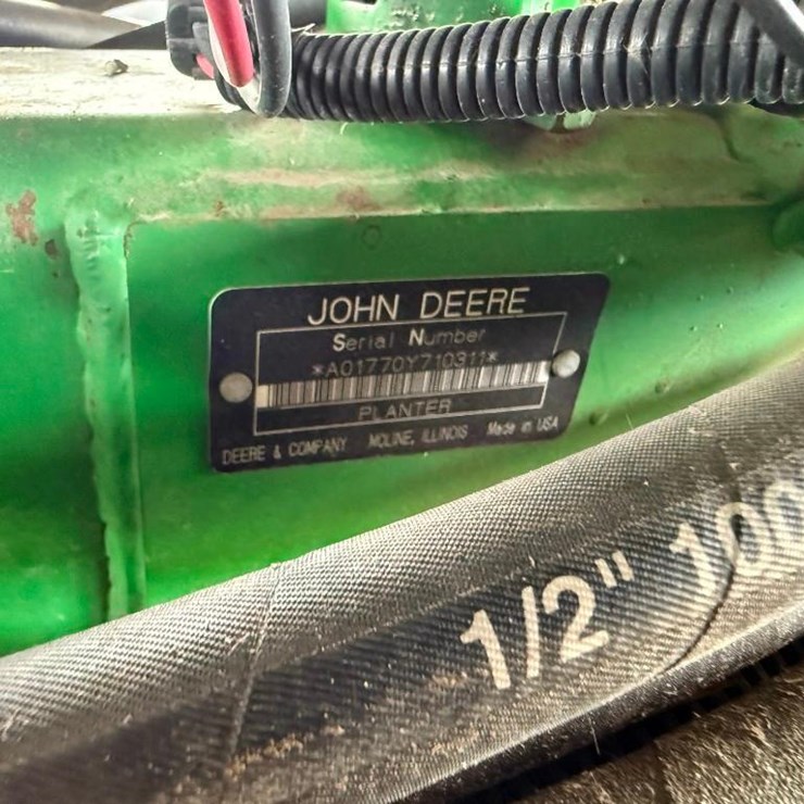 John Deere MaxEmerge XP