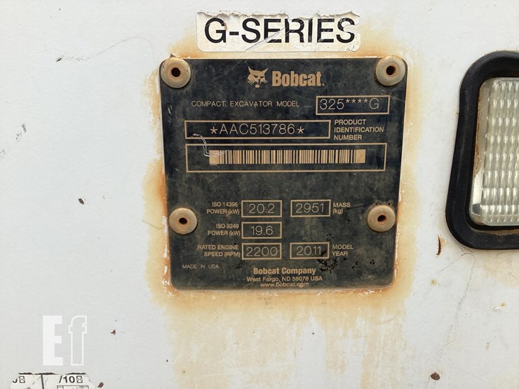 2011-bobcat-325g-image-22