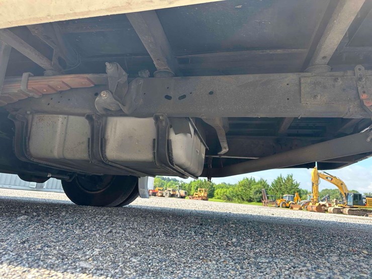 2017-ford-e450-image-20