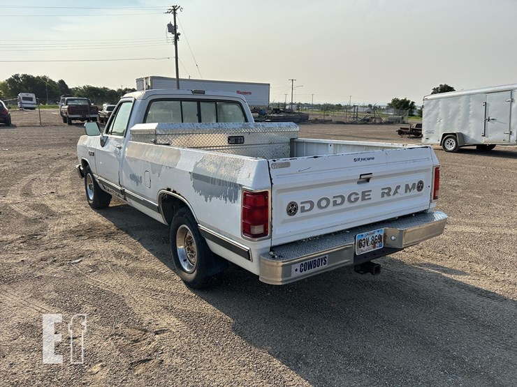 1988-dodge-ram-1500-image-4
