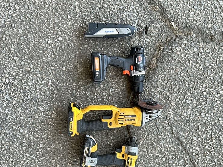 lot#-823-power-tools-image-1