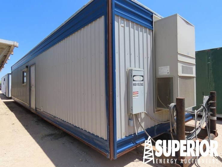 (r15-28)-atco-13'w-x-48'l-crew-house,-w/-living-ar-image-2