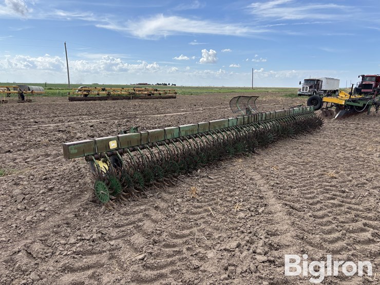 john-deere-400-image-7