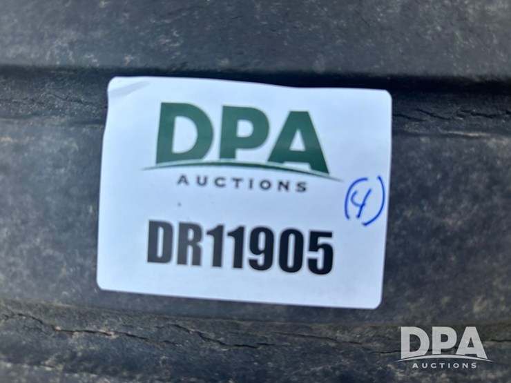 implement-tires-(dr11905)-image-8