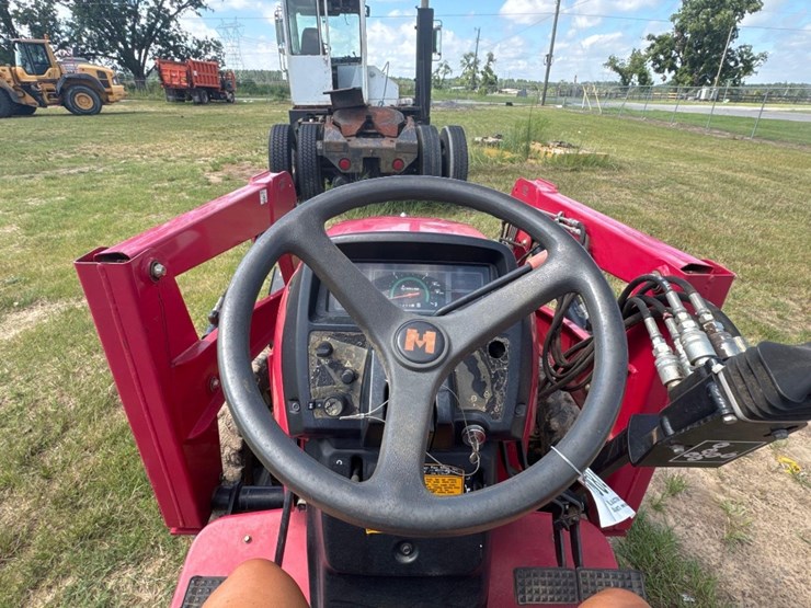 mahindra-2816-image-22