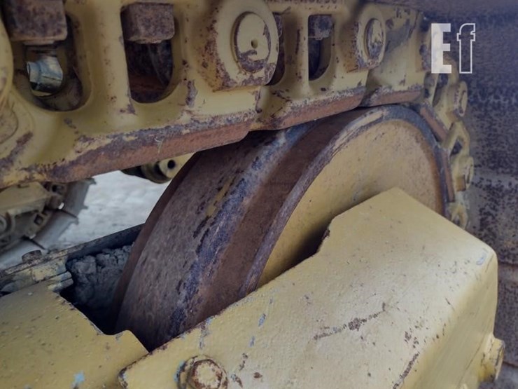caterpillar-953c-image-36