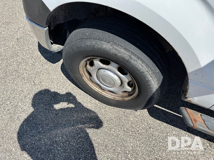 2011-ford-f150-xl-image-20