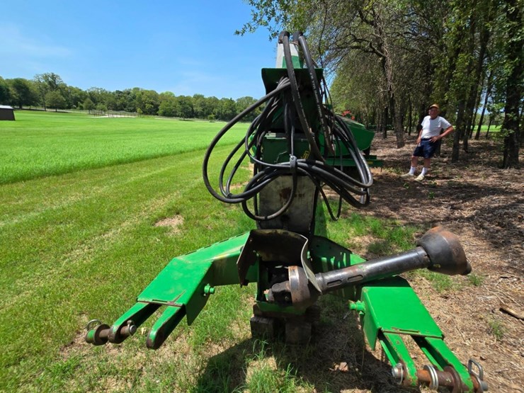 john-deere-946-image-36