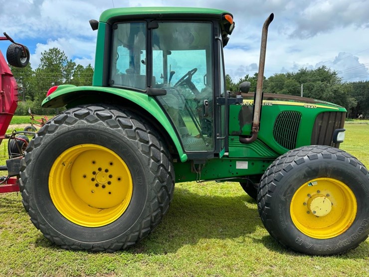 2004-john-deere-6220-image-1