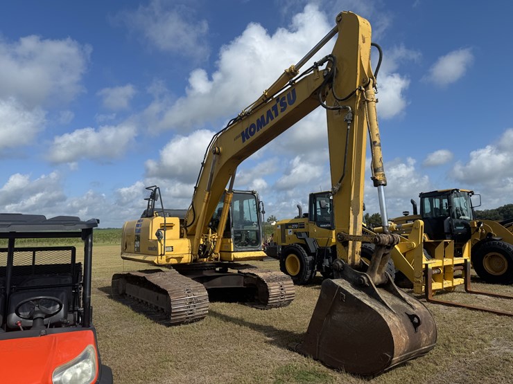 2015-komatsu-pc210-lc-image-3