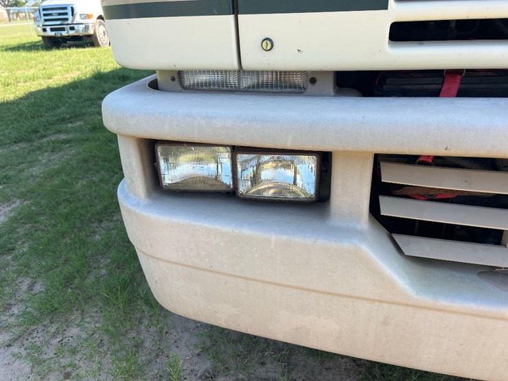 1995-fleetwood-bounder-s/a-motorhome-image-10