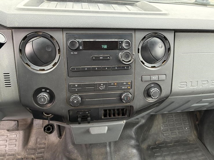2014-ford-f250-image-13