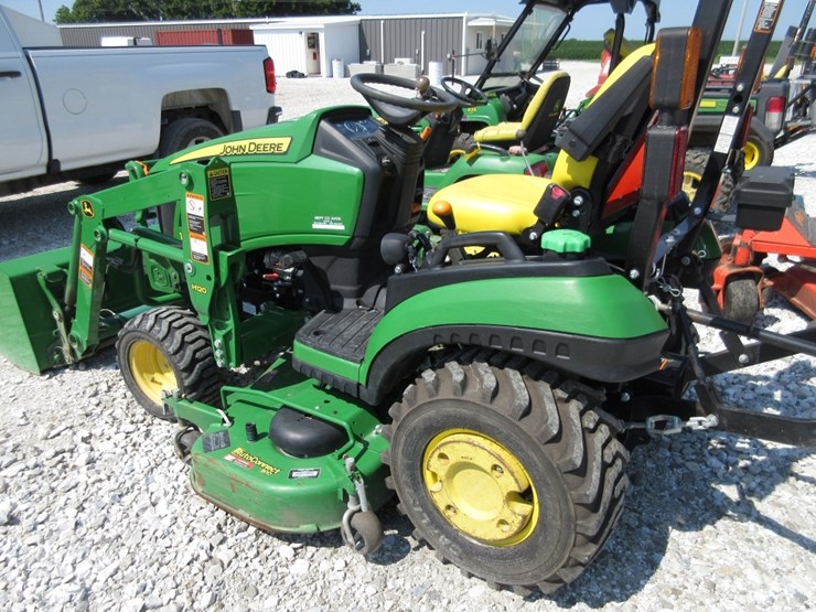john-deere-1025r-image-2