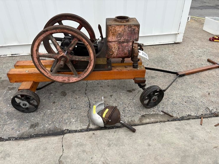 waterloo-boy-1-1/2-hp-image-2
