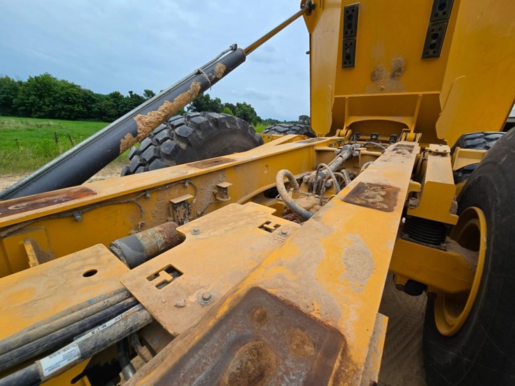 2018-deere-460e-image-30