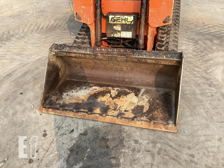 2019-gehl-rt105-image-11