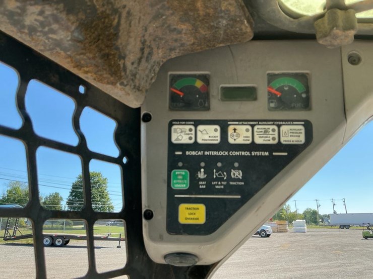 bobcat-t250-image-56
